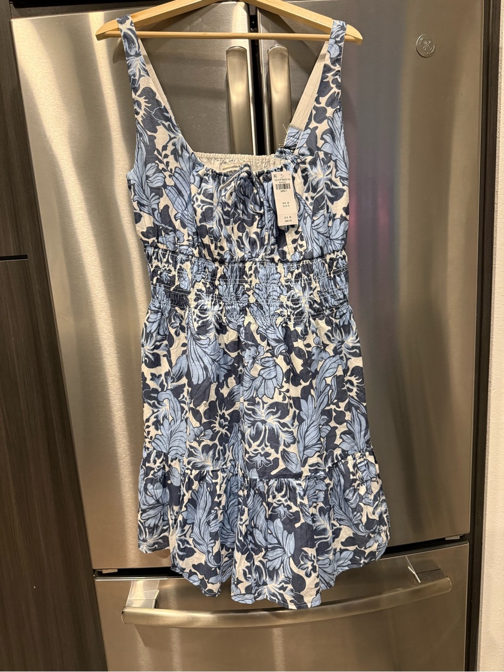 Abercrombie & Fitch Navy and White Gathered Waist Skirt Large Tall NWT